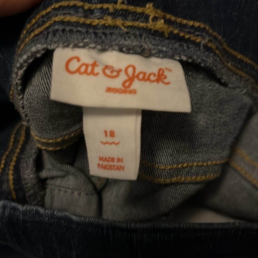 Jeans - Picture 5 of 5